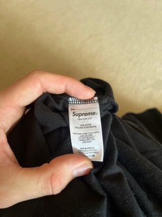 Camiseta Supreme Negra