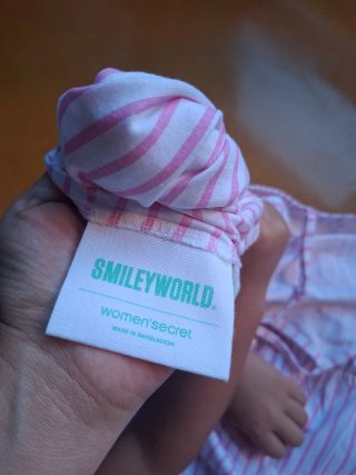 Pijama corto Smiley World rayas rosas