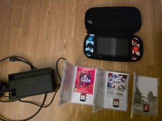 Nintendo Switch + Funda My Hero Academia y Juegos