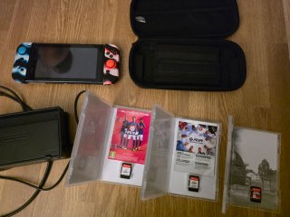 Nintendo Switch + Funda My Hero Academia y Juegos