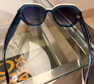 Gafas de sol Tiwi azules y blancas