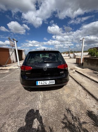 Volkswagen Golf VII 1.6 TDI 110 CV