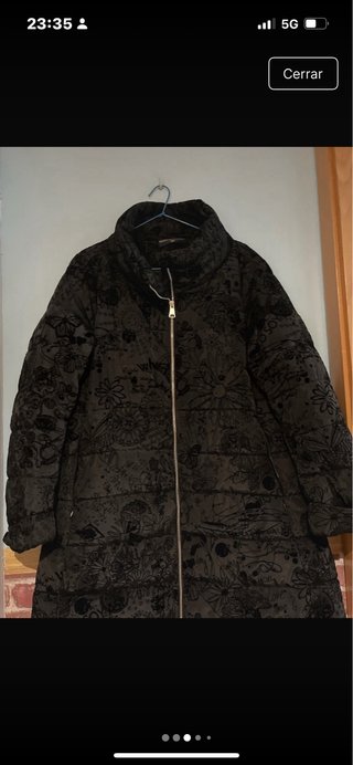 Abrigo acolchado estampado