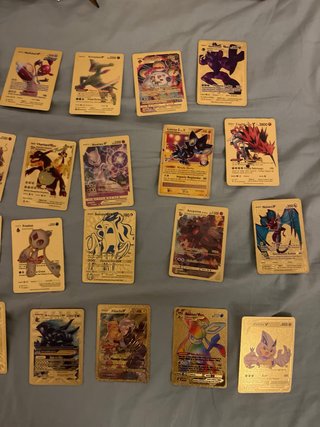 Cartas Pokémon Doradas Son replicas 1€ cada una