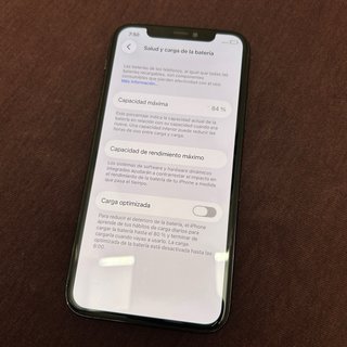 iPhone 11 Pro 256 GB 84% Batería verde
