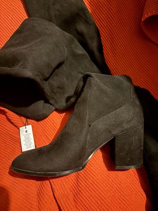 Botas altas negras