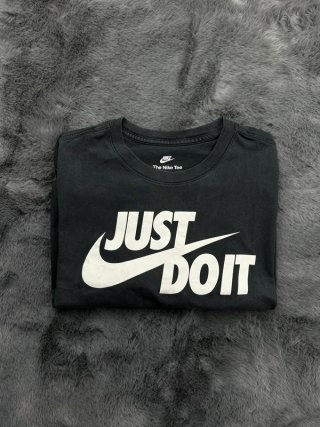 Camiseta Nike Just Do It Negra