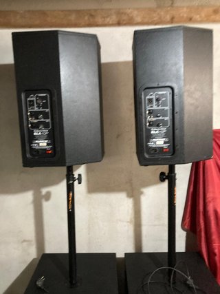 Sistema PA Ativo Electro-Voice ELX 112P/118P
