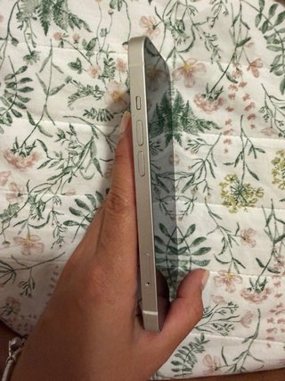 iPhone 12 128 GB  Bateria 77%