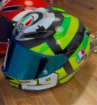 Casco AGV Pista GP RR de Andrea Iannone 29