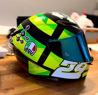 Casco AGV Pista GP RR de Andrea Iannone 29