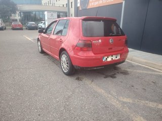 Volkswagen Golf 2004