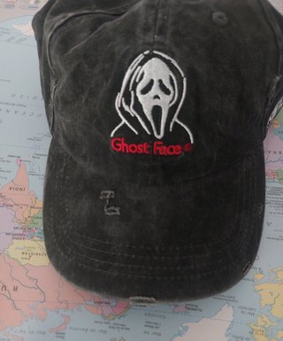 Gorra de Ghost Face