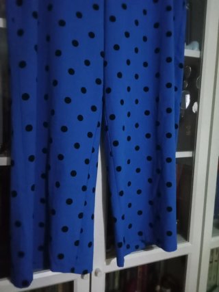 Pantalón ancho,cintura elástica, azul lunares T.XX