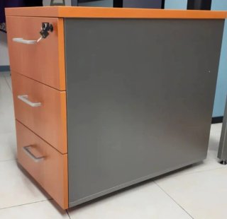 Cajonera de oficina profesional madera 3 cajones.