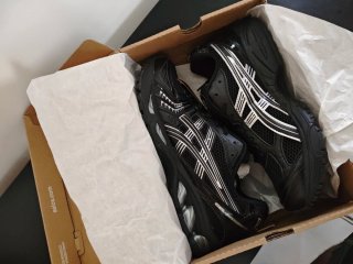 Zapatillas Asics Gel Kayano 14 Talla44-color negro