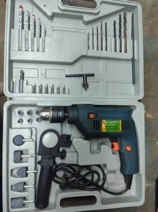 Taladro Percutor SWP con Accesorios