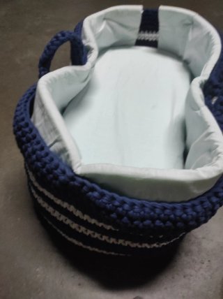 Minicuna crochet azul y blanco