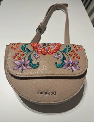 Bolso Desigual beige bordado floral