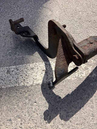 Barra de remolque con soporte metálico Citroen C4