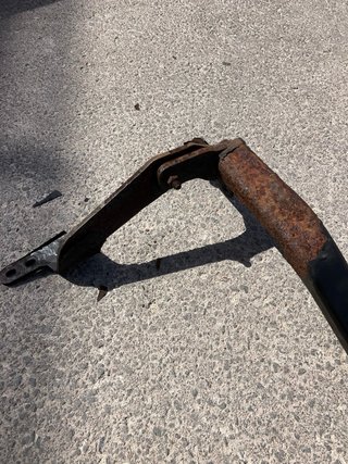 Barra de remolque con soporte metálico Citroen C4