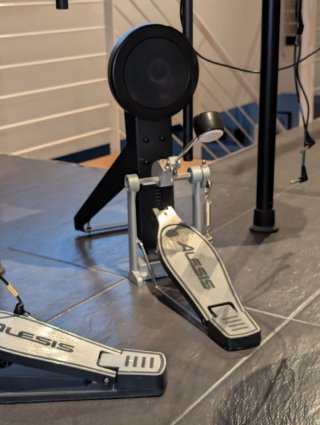 Alesis Nitro Mesh +plato extra batería electrónica