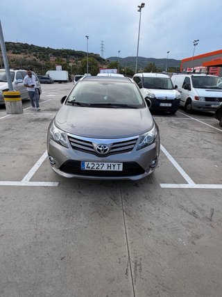Toyota Avensis 2014
