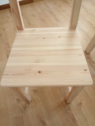 Mesa NORRÅKER y 2 sillas IVAR IKEA