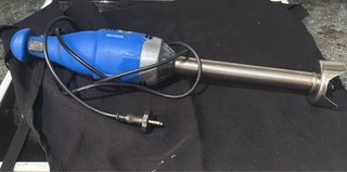 Batidora de mano azul