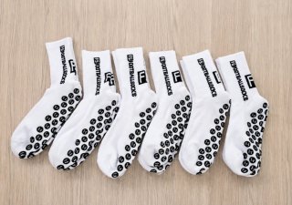 Calcetines blancos con agarre