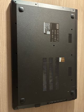 Ordenador portátil Lenovo negro