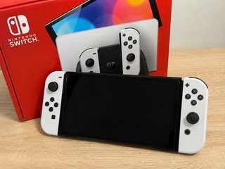 Nintendo Switch OLED
