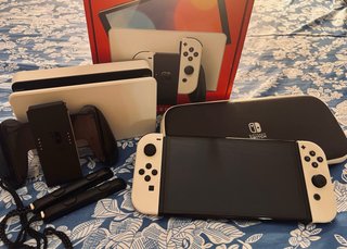 Nintendo Switch OLED