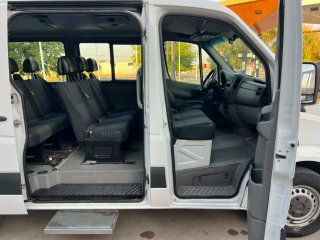 Furgoneta Mercedes-Benz Sprinter 211CDI 9 Plazas