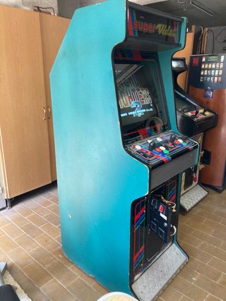 Máquina Arcade Neo Geo c/ Slot p/ 4 Cassetes