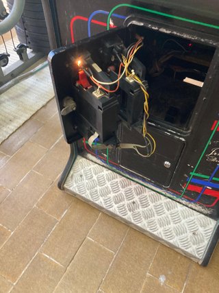 Máquina Arcade Neo Geo c/ Slot p/ 4 Cassetes