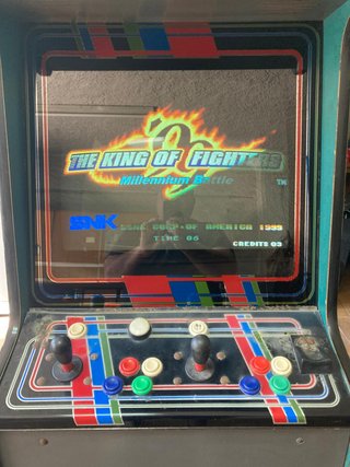 Máquina Arcade Neo Geo c/ Slot p/ 4 Cassetes