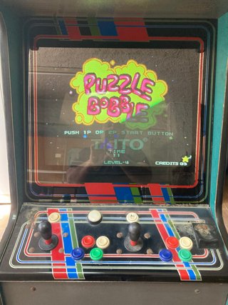 Máquina Arcade Neo Geo c/ Slot p/ 4 Cassetes