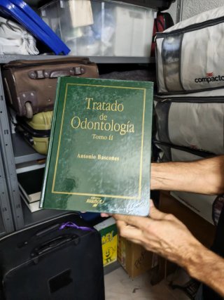 Tratado odontología Bascones