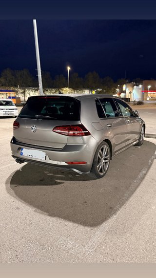 Volkswagen Golf 2.0 TDI 150 CV R-Line