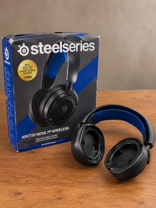 SteelSeries Arctis Nova 7P Wireless