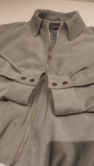 Chaqueta bomber verde oliva