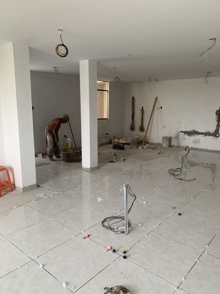 Servicios de Alicatado y Solado