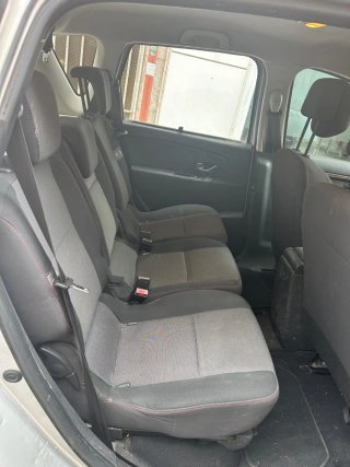 Renault Scenic 2013