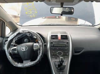 1147571 centralita 861a002010 toyota auris luna+