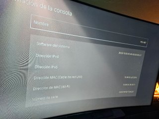 Consola Sony PS5 Blanca y Negra mas juego.
