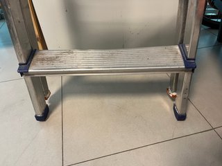 Escalera Aluminio Plegable 4 Peldaños