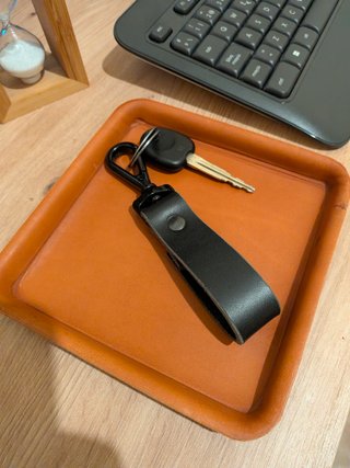 Organizador de mesa de cuero marrón