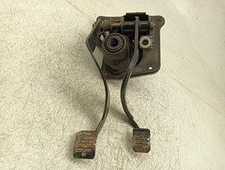 PEDAL EMBRAGUE CITROEN SAXO