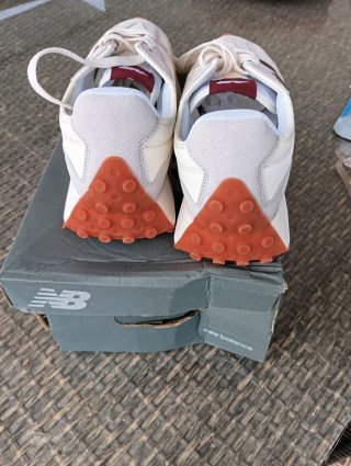 Zapatillas New Balance 41 Blancas Gris Rojas